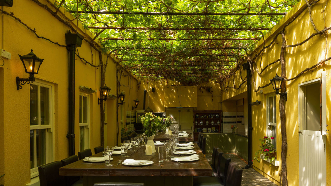 orchard cafeBrooklodge_1156